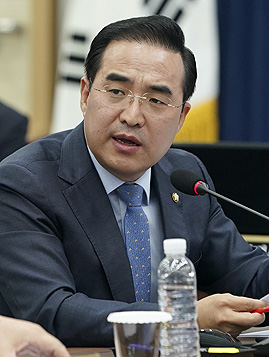 더불어민주당-박홍근-의원-(2.jpg